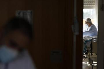La Asociación de Ética Médica avisa que «la eutanasia atenta contra la salud pública»